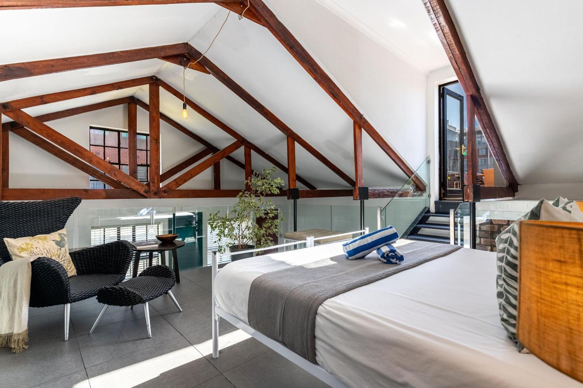 Apartment De Waterkant With Cape Finest *